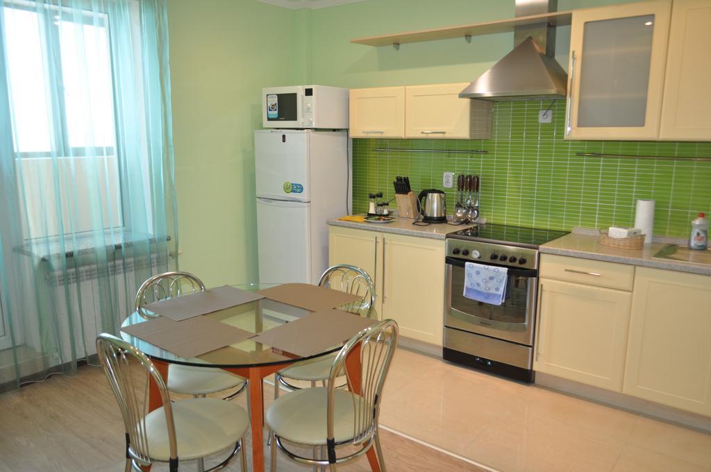 Sunrise Apartments Triumph Astaná Habitación foto